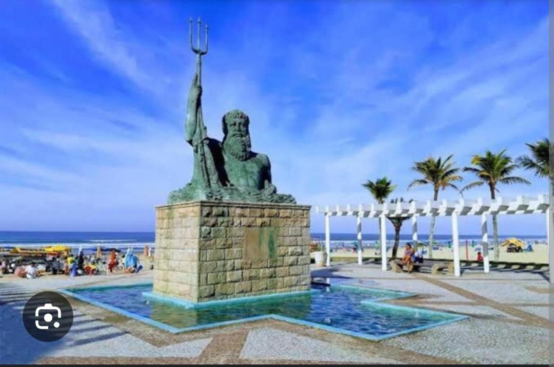 Ape Privilegiado No Centro Da Ocian E A 150M Da Praia E Feirinha, Com Wi-Fi E Garagem ! Praia Grande  Eksteriør bilde